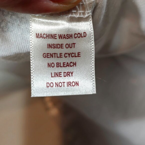 Belle Du Jour White Tank With Silver Sequin Detail size Large - Picture 4 of 5